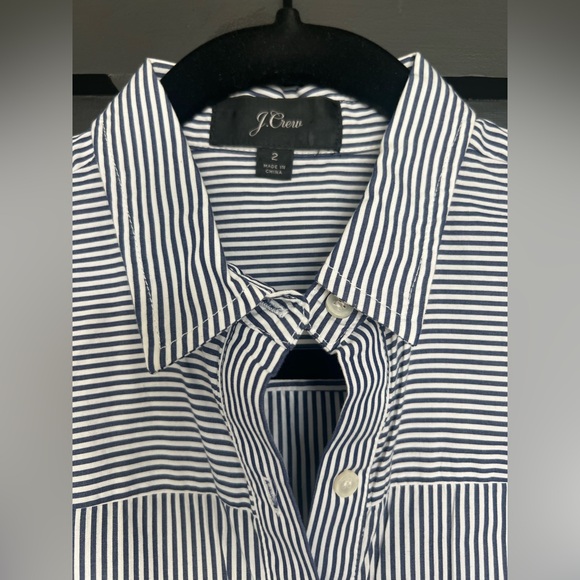 J. Crew Tie-Waist Shirt-Dress with Navy/White Stripes in cotton poplin, Size 2 - Picture 4 of 6